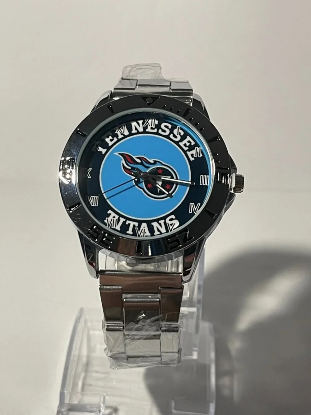 Tennessee Titans NFL Team Logo Men's Stainless-Steel Silver Watch NEW
